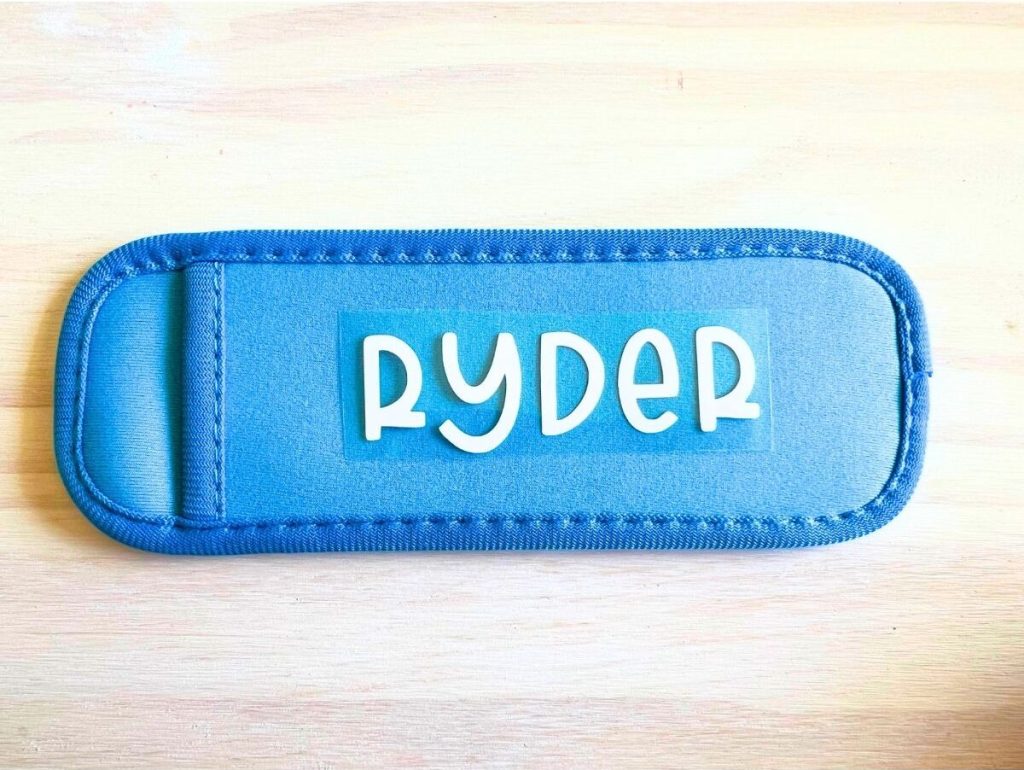 personalized popsicle holder blue with Cricut white vinyl name