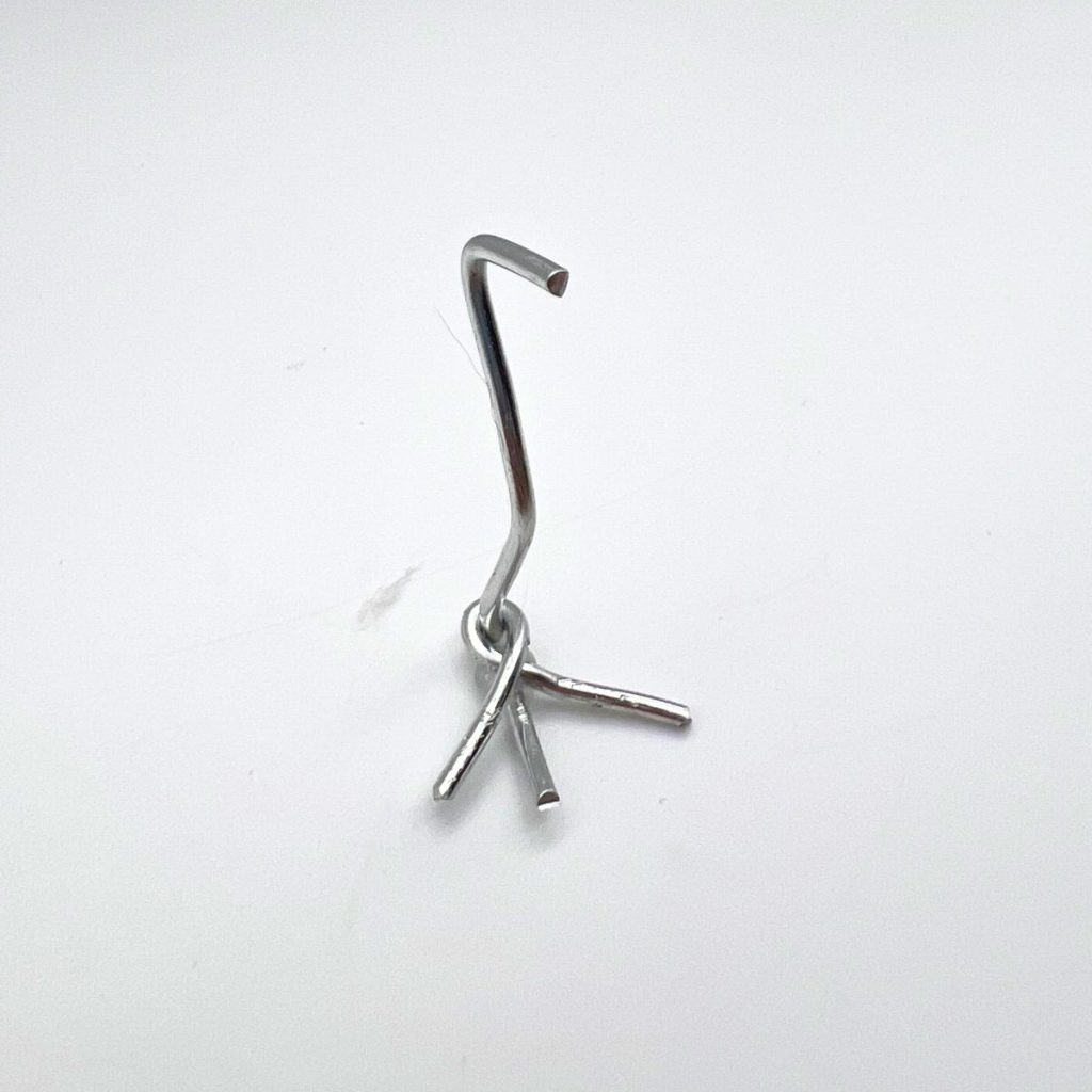 bent wire chick foot